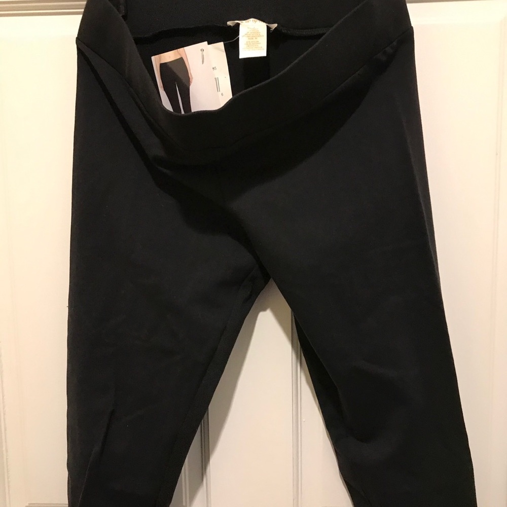 Black leggings